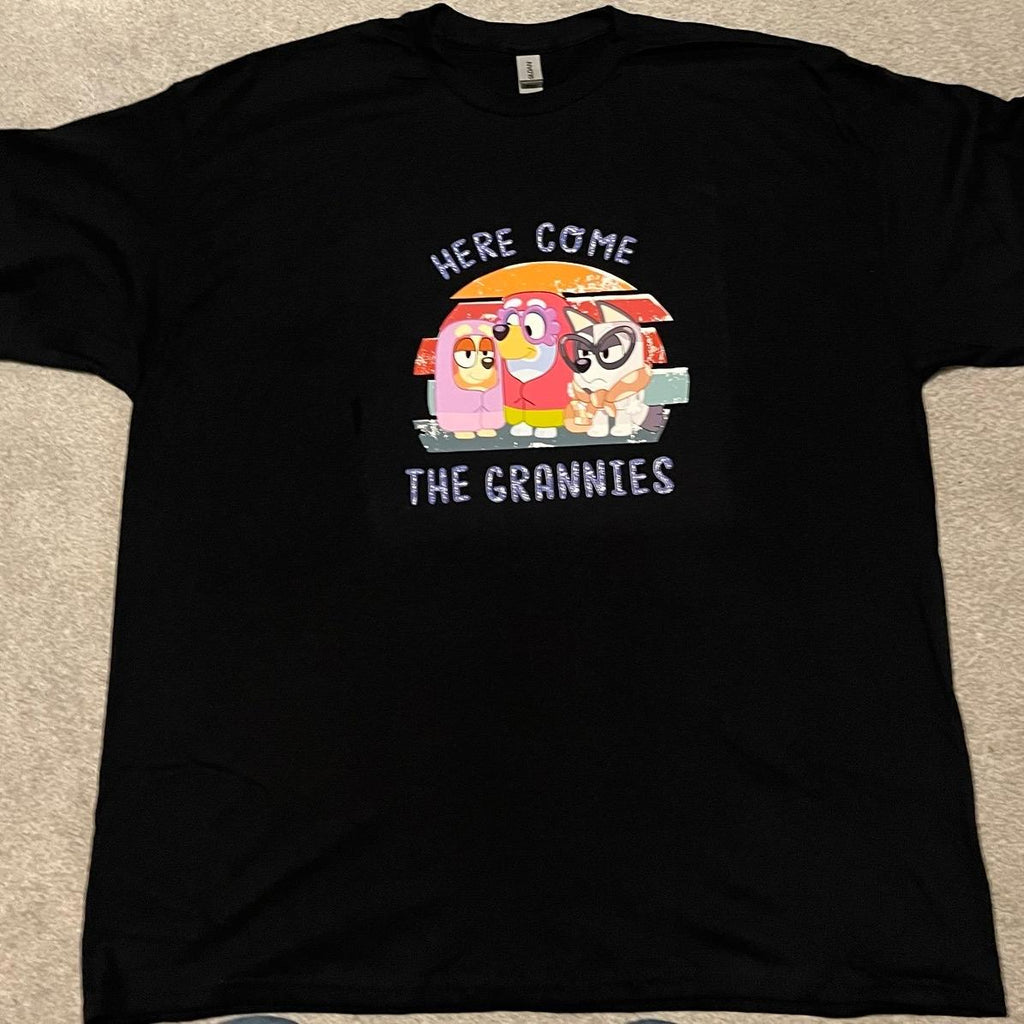 Here come the grannies adult unisex bluey inspired Tshirt Cotton Menswear Top Man Casual Shortsleeve graphic  tee